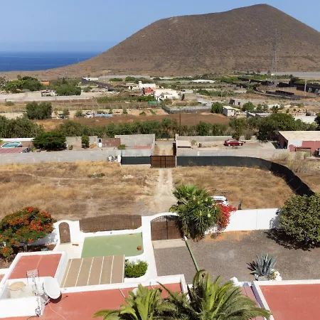 Live Socorro Juan Fu Rural Piscina En Servicio Hasta Mayo Сasa de vacaciones Güímar